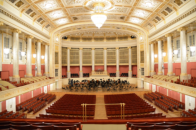 Sala Mozart de Viena (Wiener Koncerthaus) CRUCEROS MS ASARA CRUCEROS FLUVIALES DANUBIO CRUCEROS BARCOS NUEVOS CRUCERO MUSICAL GRUBEROVA FILARMONICA DE VIENA CRUCERO CONCIERTO VIENA